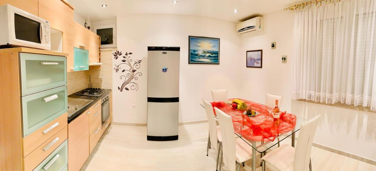 Apartment Marina Senj セニ エクステリア 写真